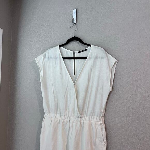 A&F Abercrombie and Fitch Short Sleeve Linen Blend Jumpsuit Butter Yellow Large - Picture 3 of 9